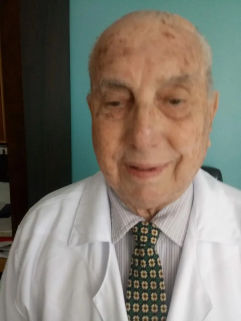 Médico de Guarapari morre aos 87 anos vítima de covid