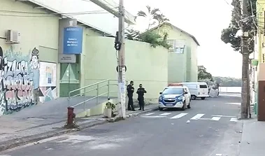 Confrontos deixam alunos e professores com medo em Vitória