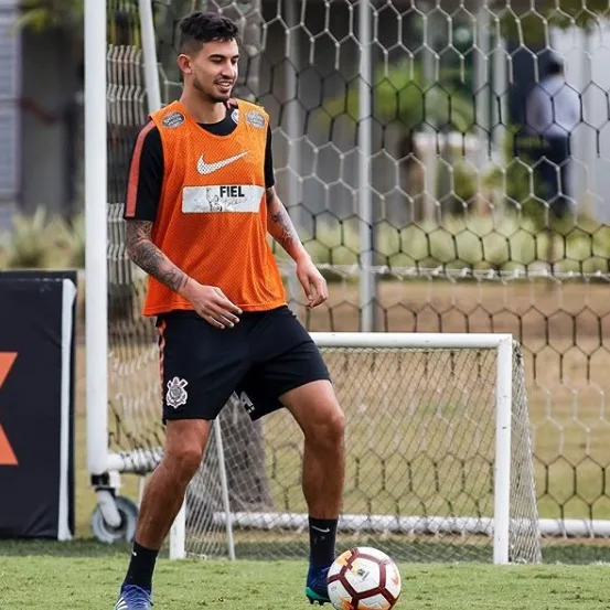 Pedro Henrique volta ao Corinthians e Camacho tem futuro incerto