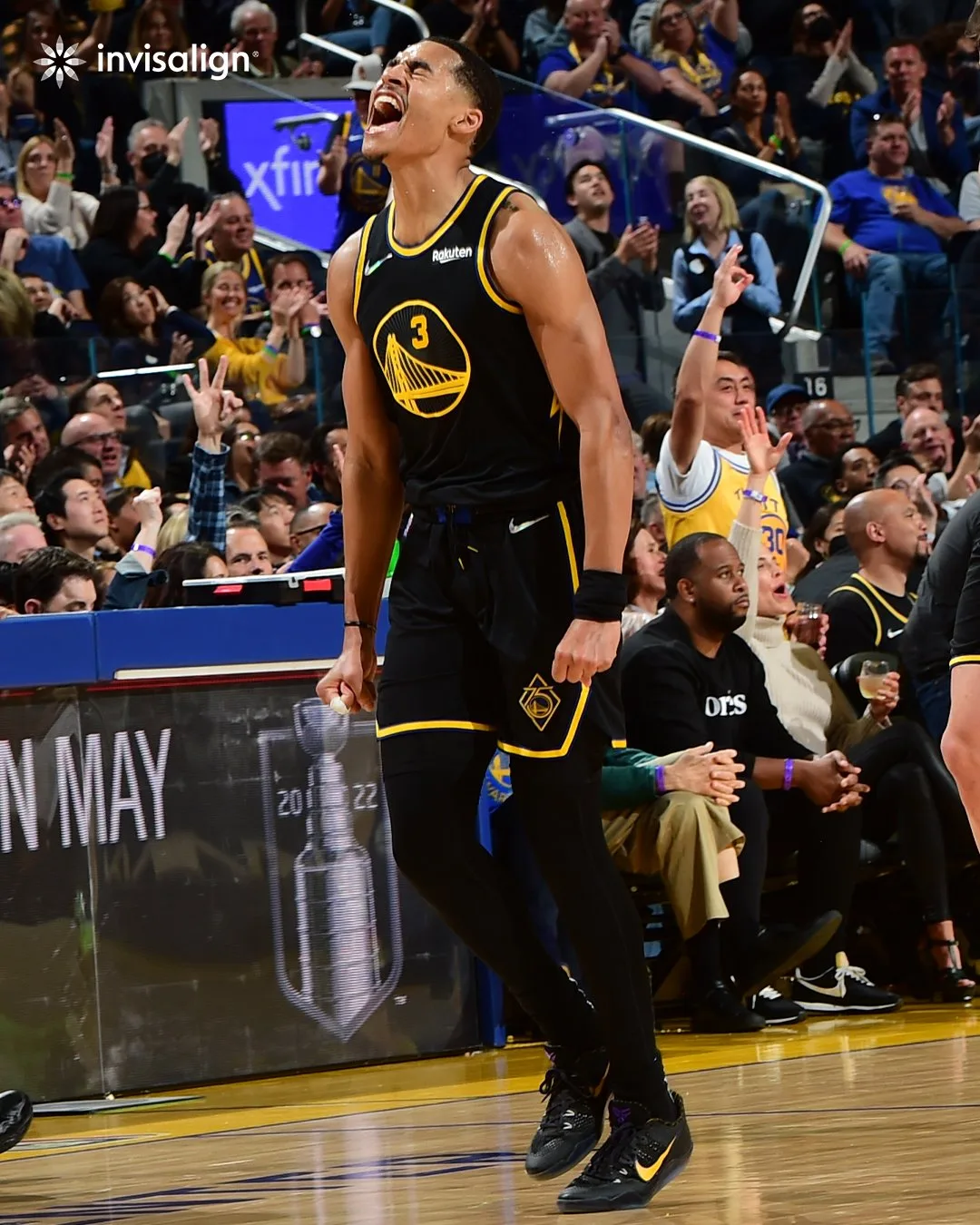 Curry volta, Poole brilha e Warriors largam na frente do Denver nos playoffs