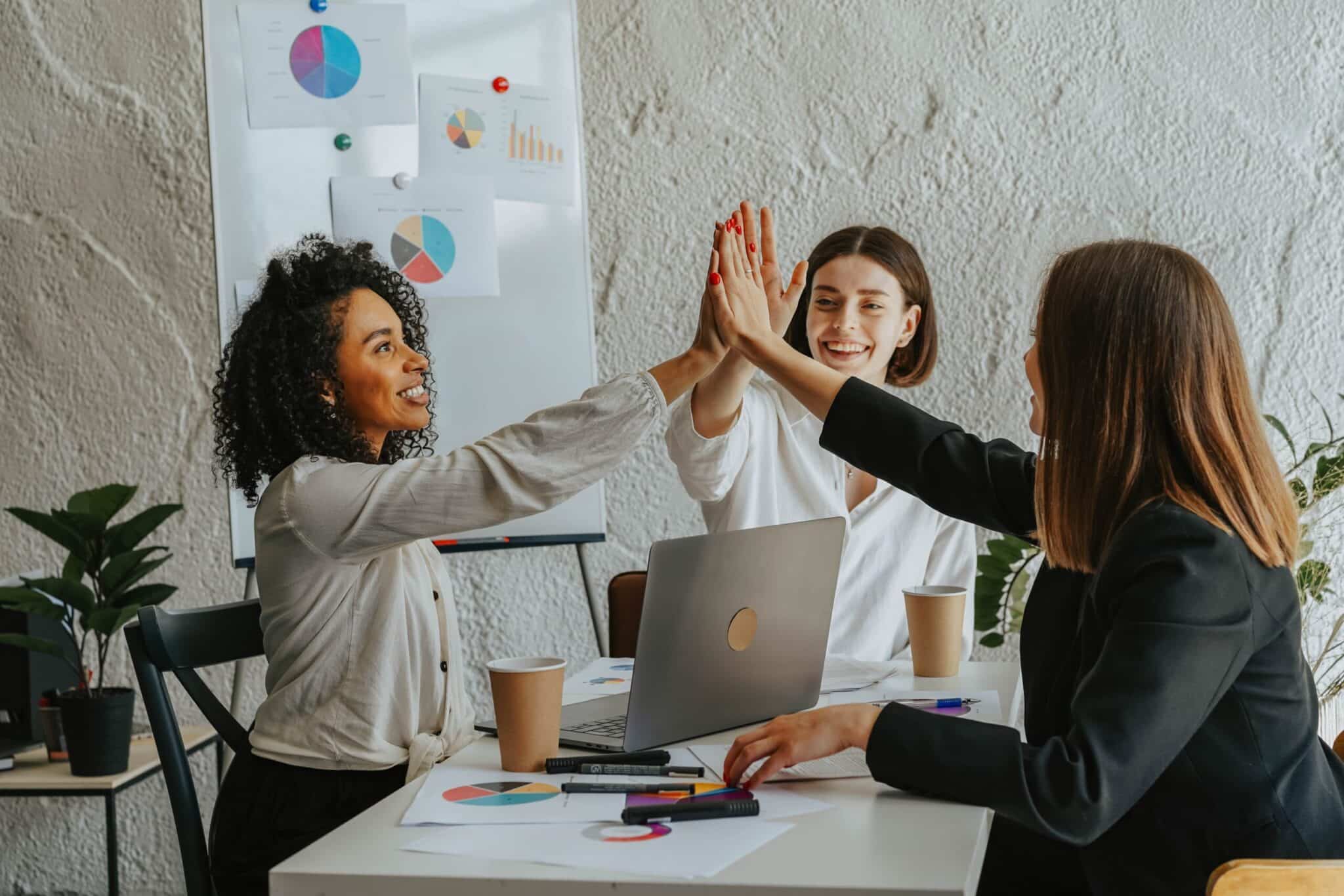 "Conexões que transformam: construindo relações de sucesso"