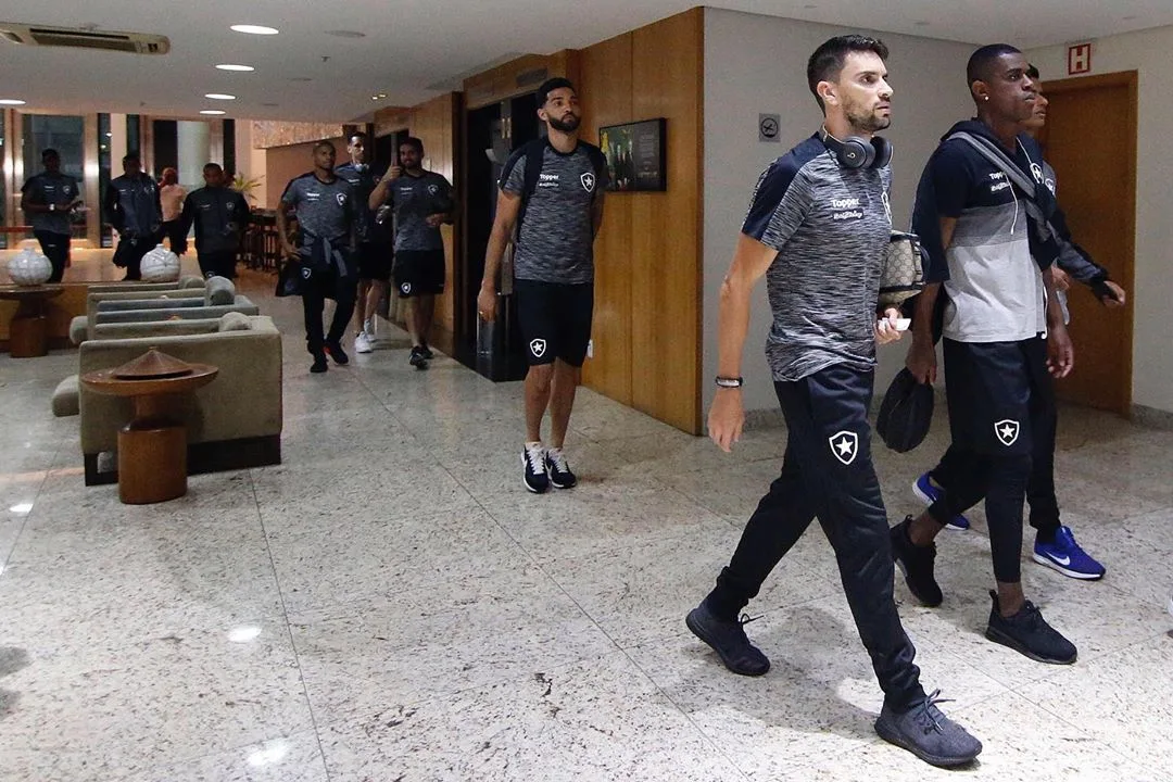 Direção do Botafogo tem pedido para reduzir valor de ingressos de jogo negado pelo Fortaleza