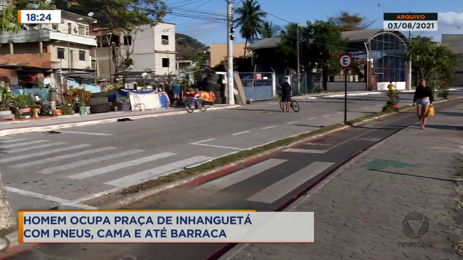 Moradores reclamam da situação de pracinha em Inhaguetá, Vitória