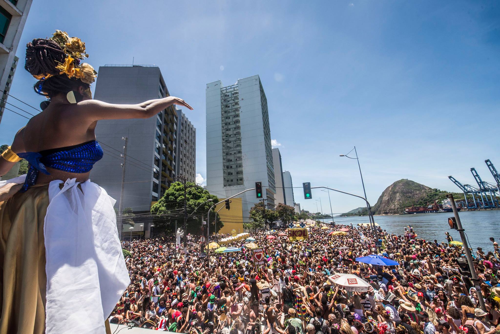 Blocos de rua de Vitória vão desfilar de 11h às 19h no Carnaval