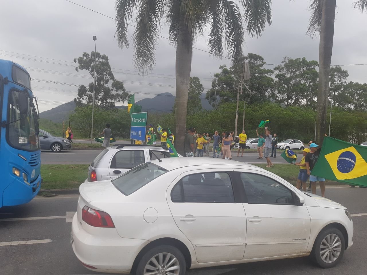 Interdição nas BRs: em segundo dia de protestos, veja os pontos bloqueados no ES