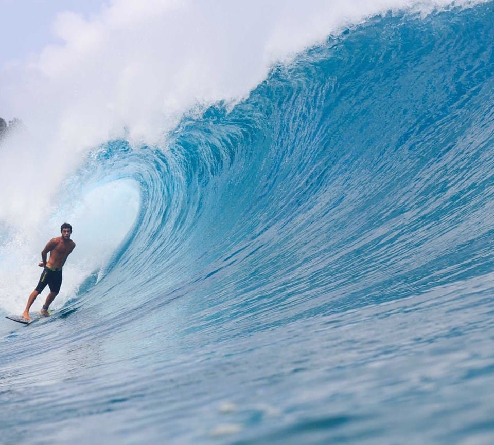 Bicampeão Brasileiro de surf Krystian Kymerson mira elite mundial em 2022