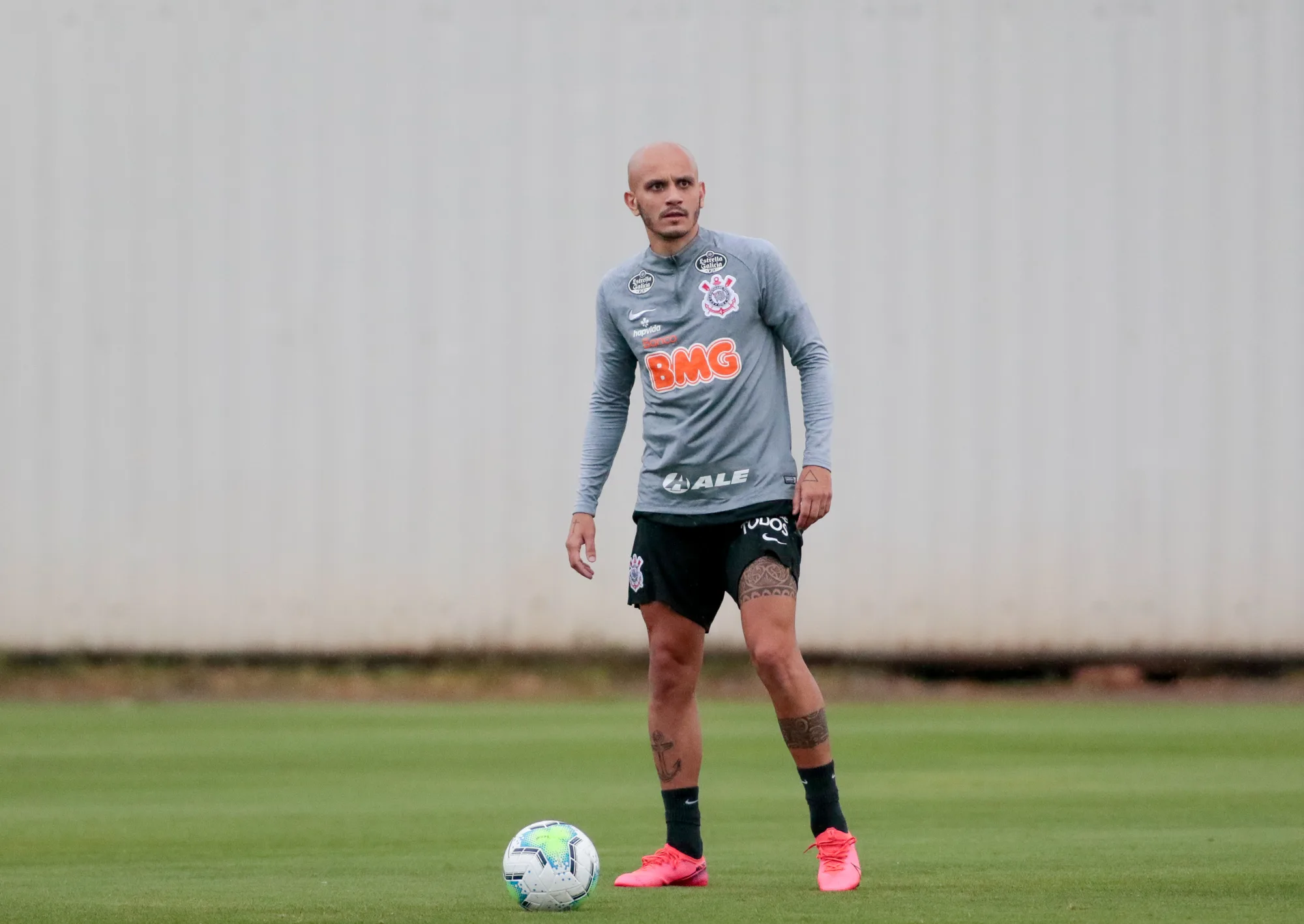 Apesar de revés, Fábio Santos garante Corinthians focado em vaga na Libertadores