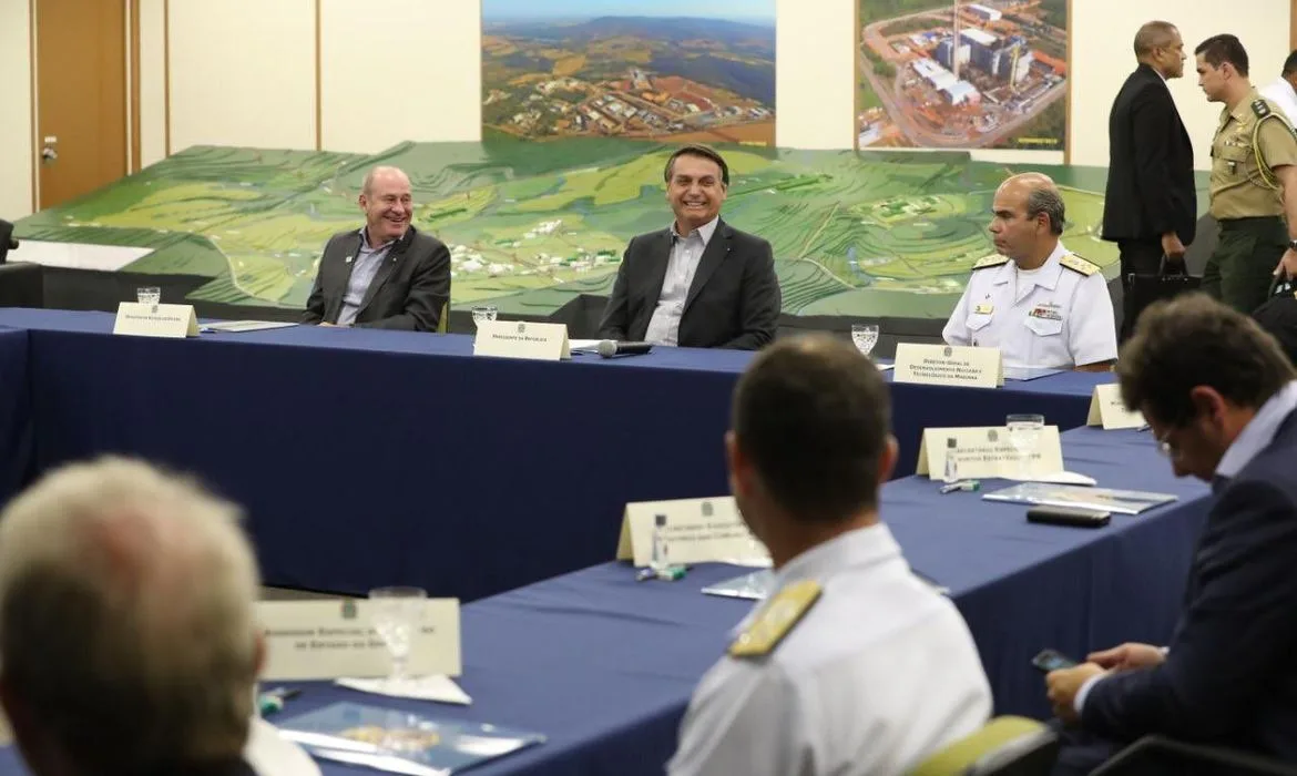 O Presidente Jair Bolsonaro, visitou, na manhã desta quarta-feira (21) as instalações do Centro Tecnológico da Marinha (CTMSP), em São Paulo.