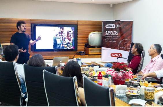 Café da manhã e almoço palestra marcam o início das comemorações do 15° ano da Danza