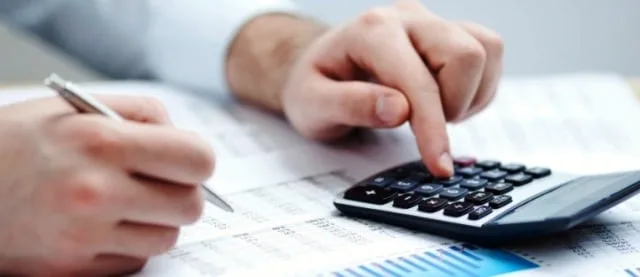Empresa contábil seleciona níveis médio e superior
