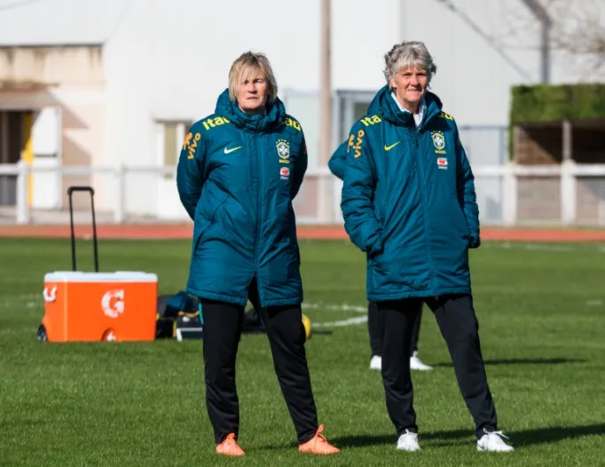 Seleção feminina se apresenta nos EUA para torneio She Believes