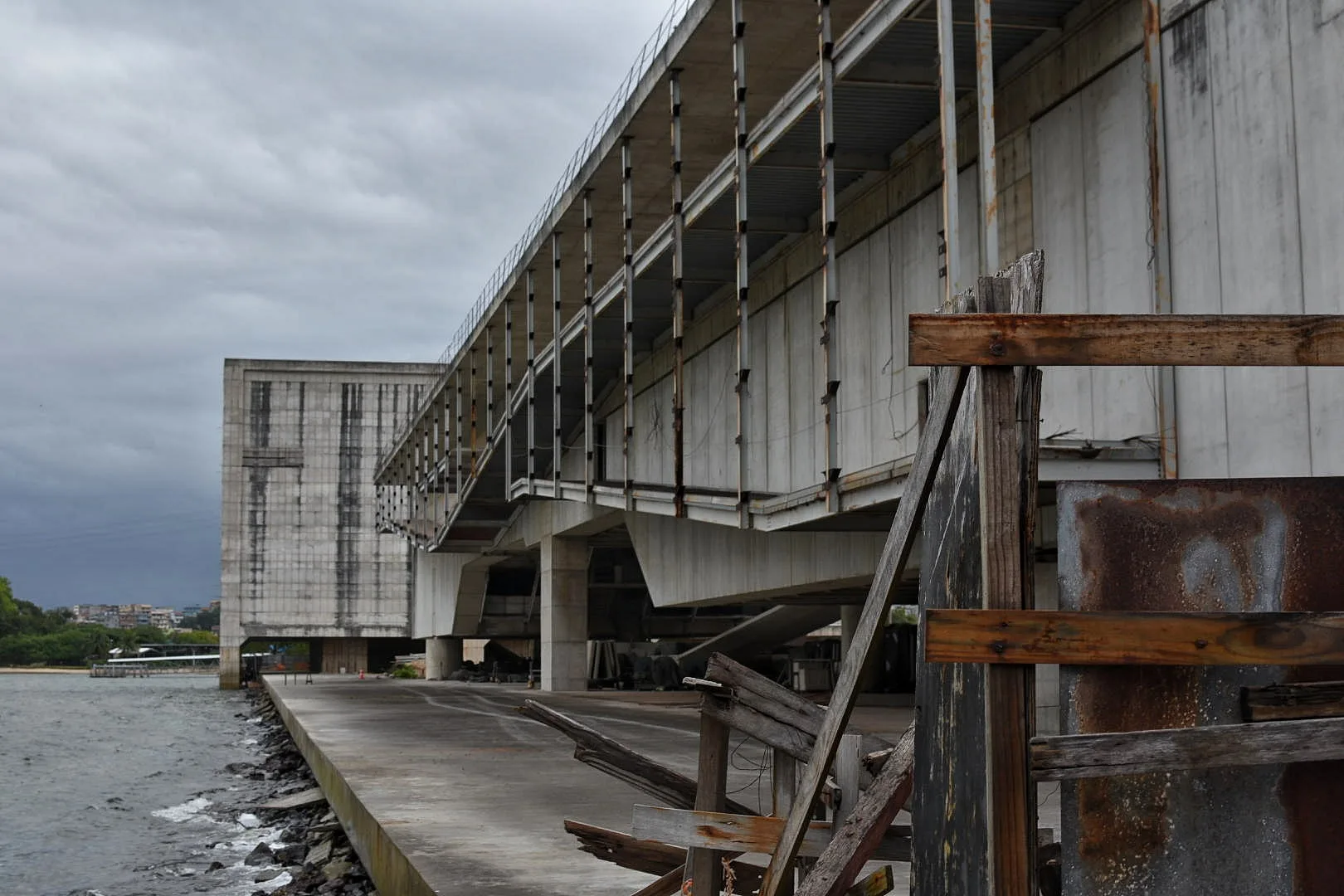 Tribunal de Contas vai acompanhar obras do Cais das Artes em “tempo real”