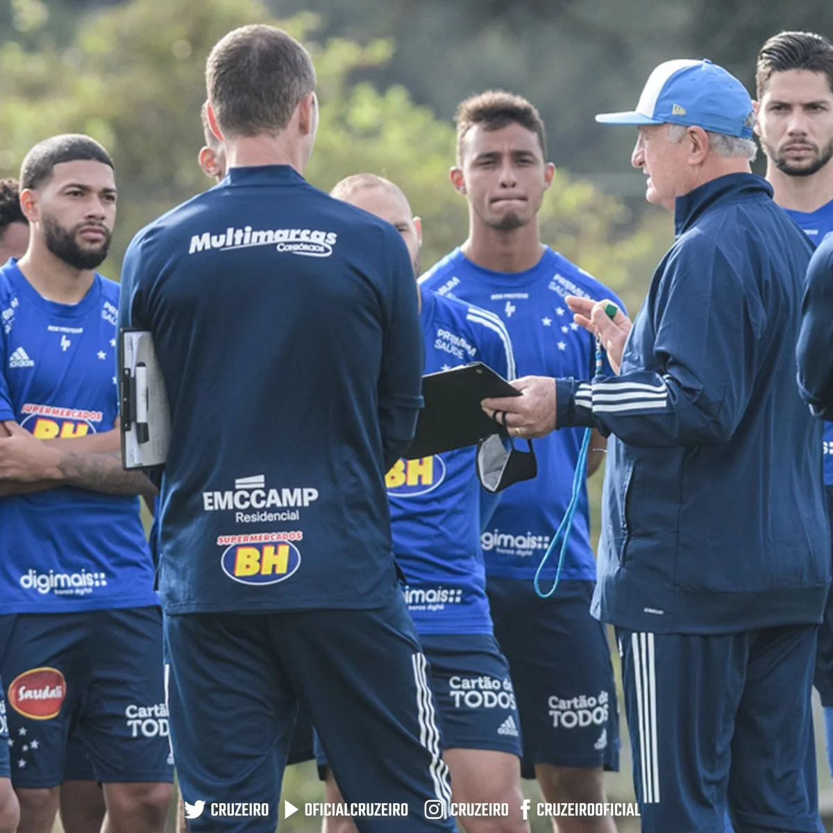 Felipão estreia diante do Operário-PR com missão de reerguer o Cruzeiro