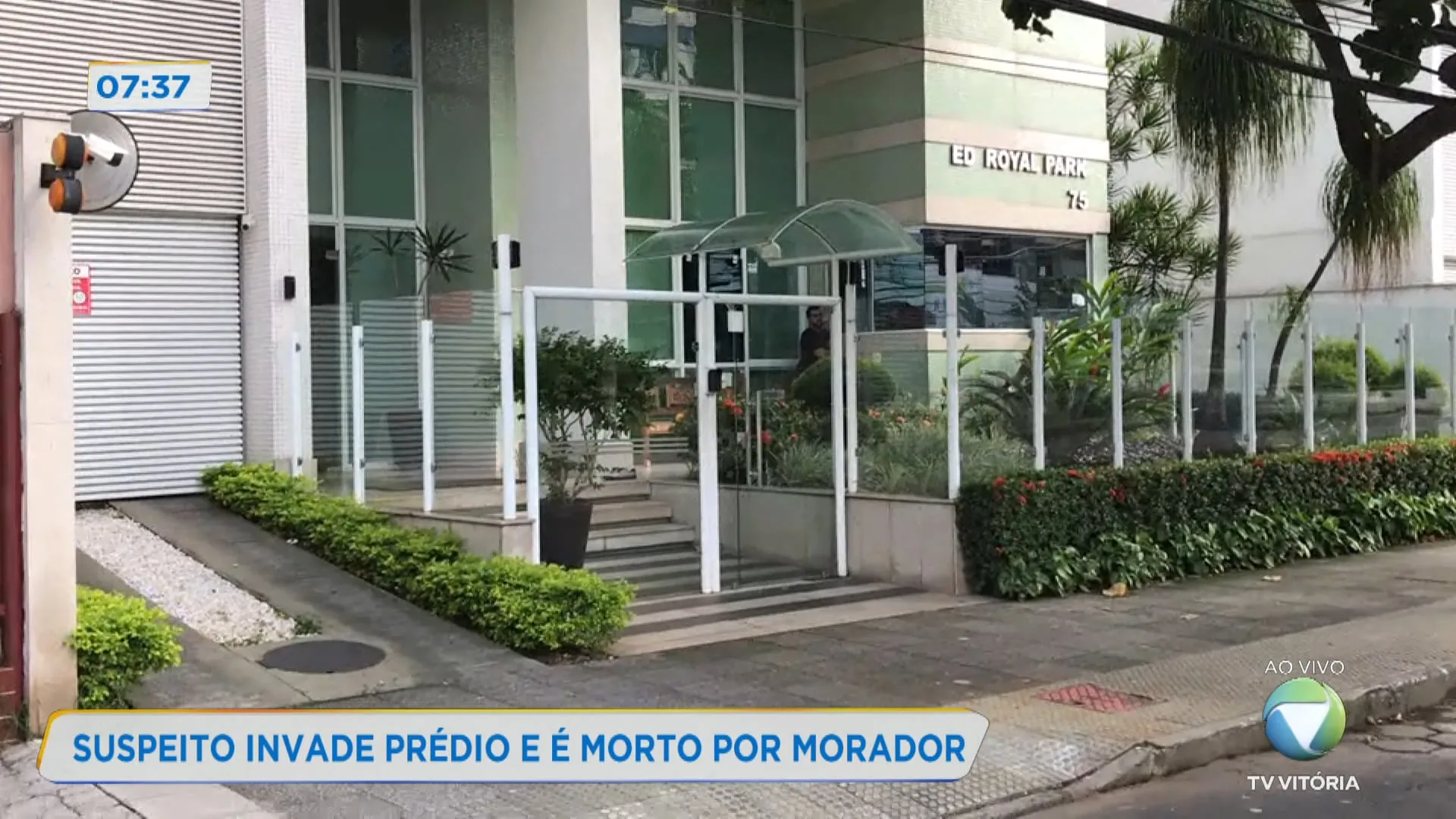 Suspeito é morto por morador ao invadir prédio