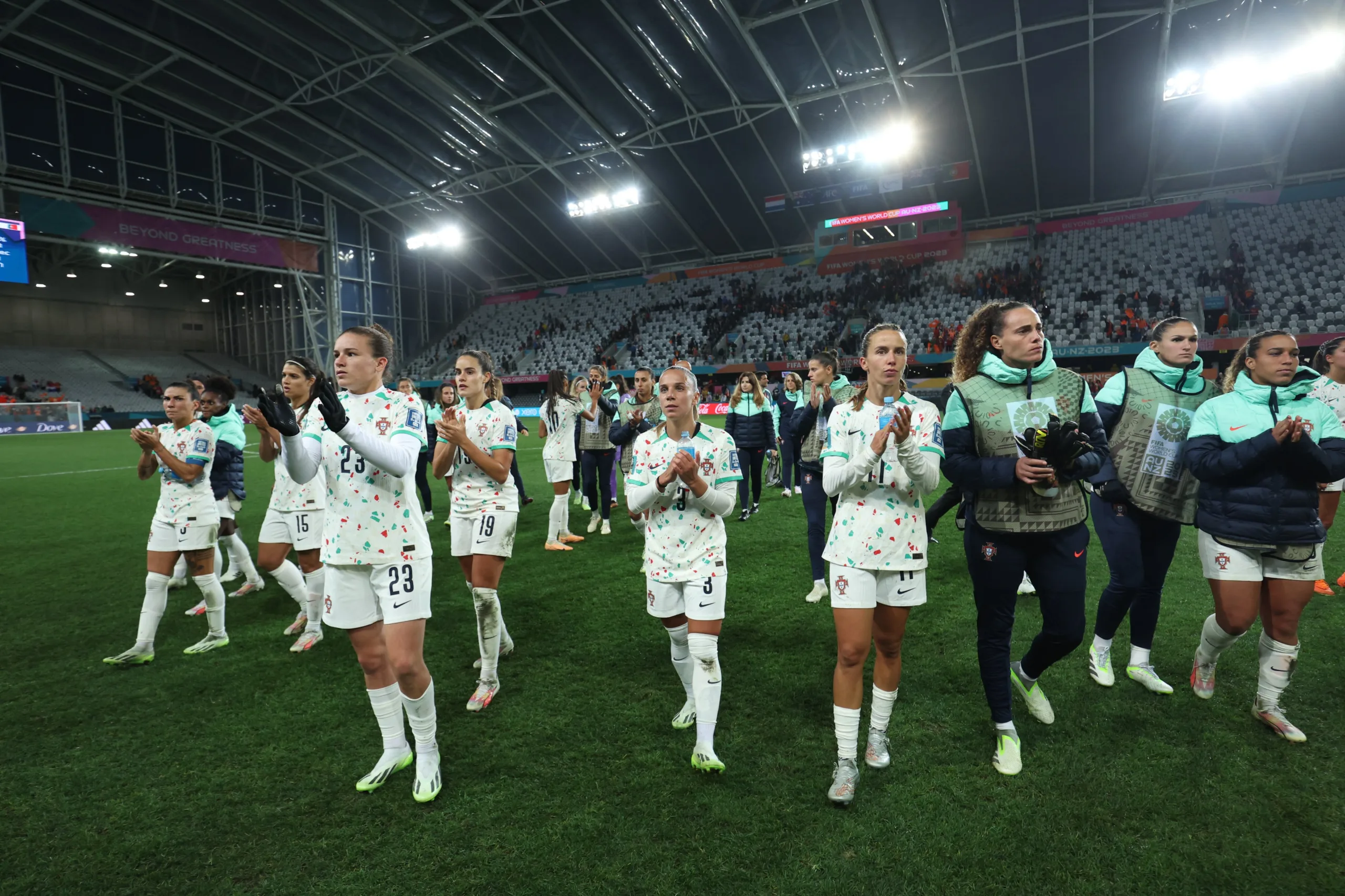 Resumo da Copa: Espanha e Japão vencem e garantem vaga nas oitavas de final