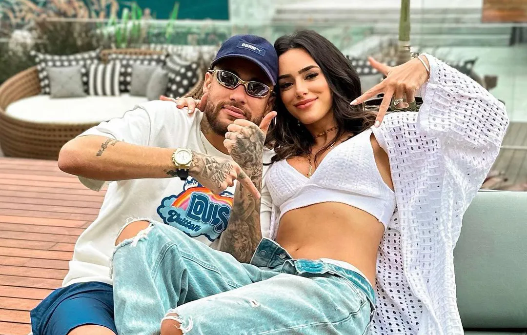 Neymar Jr. e Bruna Biancardi jantaram juntos após nascimento da suposta filha do jogador