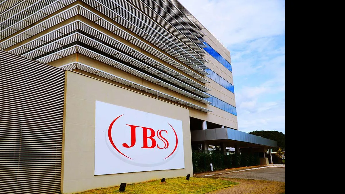 JBS USA vai recolher 2,2 toneladas de carne suspeita de estar contaminada com bactéria