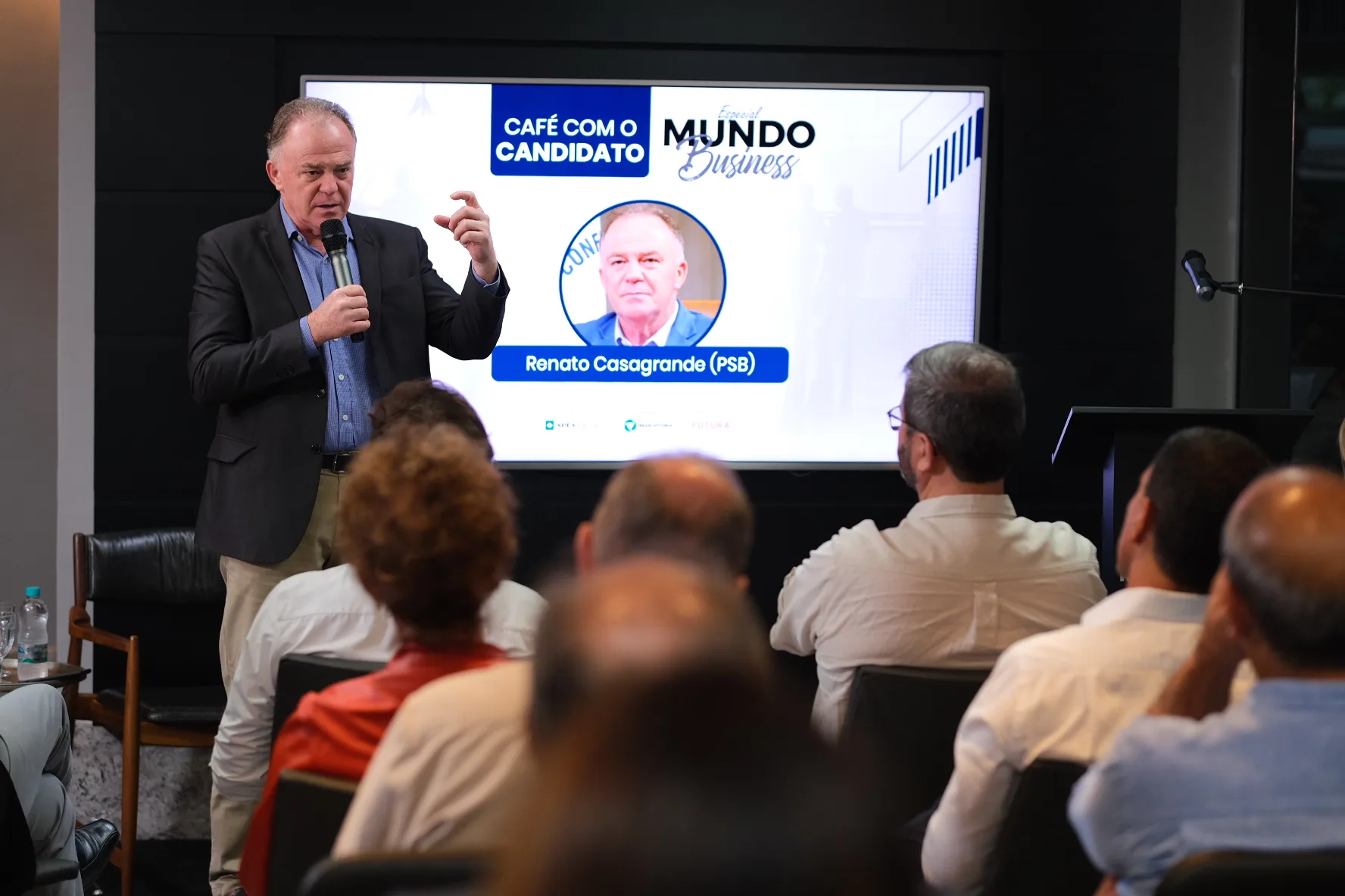 Café com o candidato: Casagrande recebe pesquisa inédita da Futura sobre o que pensa o capixaba