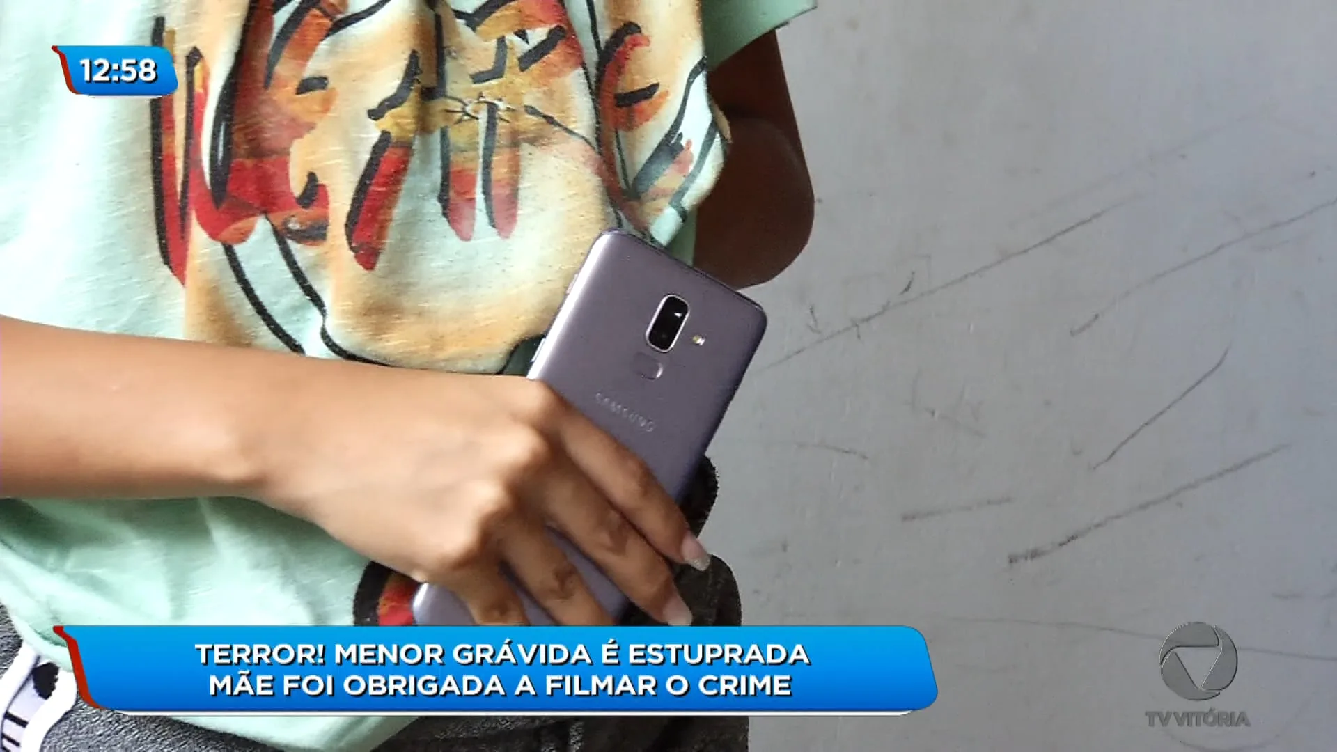 Mãe é obrigada a filmar filha sendo estuprada