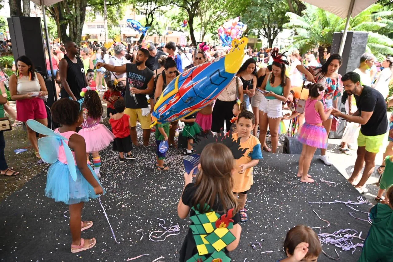 Crianças se divertem no Regionalzinho da Nair; veja a programação