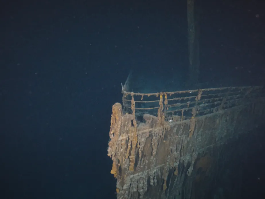 Esposa do piloto do submersível que desapareceu é parente de dois passageiros do Titanic