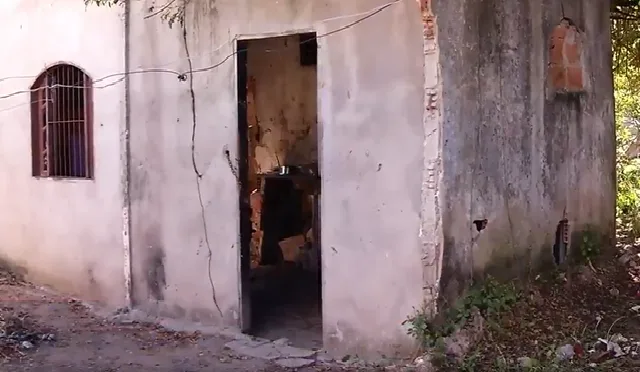 Moradores de rua são atacados e um deles leva facada no pescoço na Serra