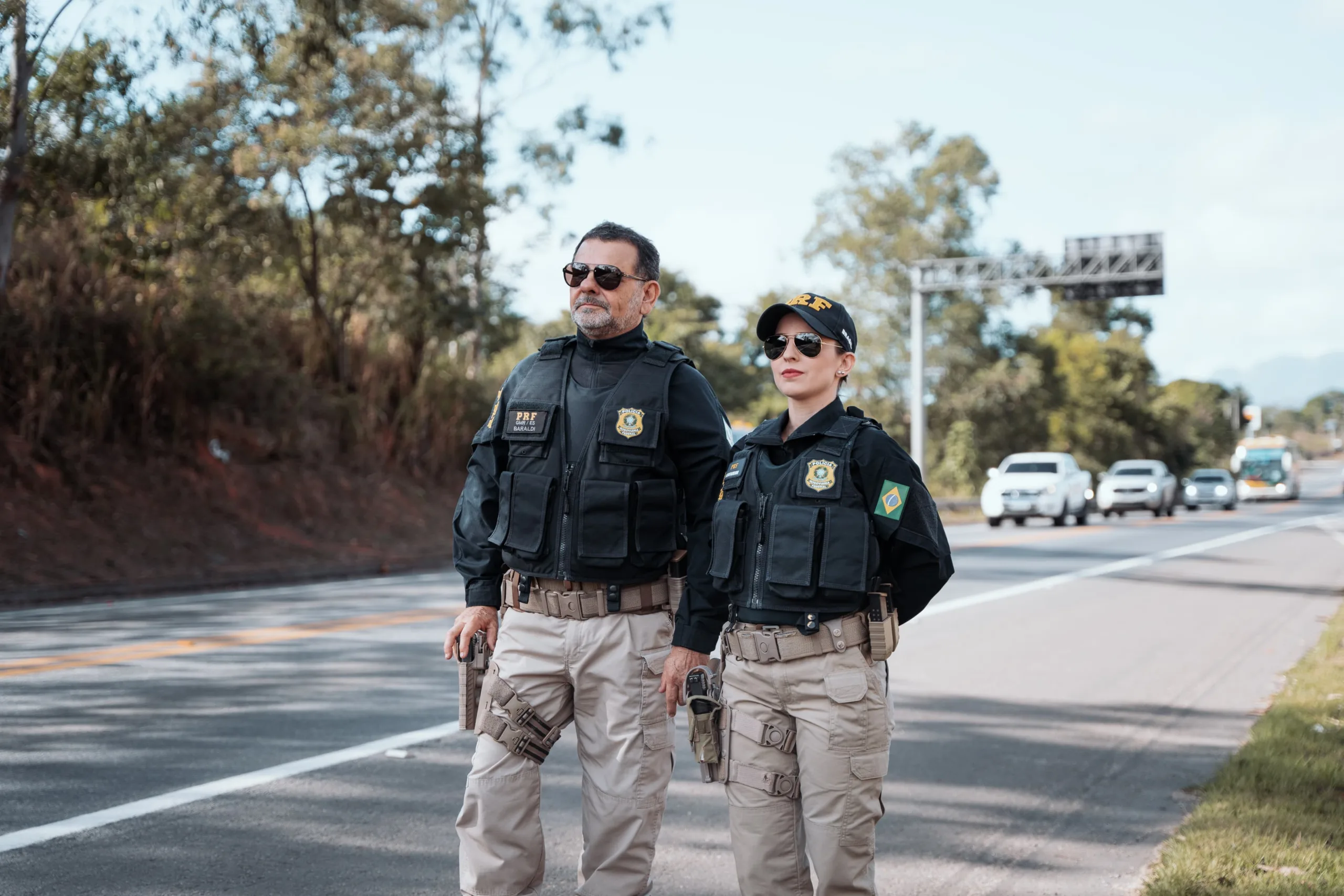 Policial rodoviário se aposenta e passa nome na PRF para a filha