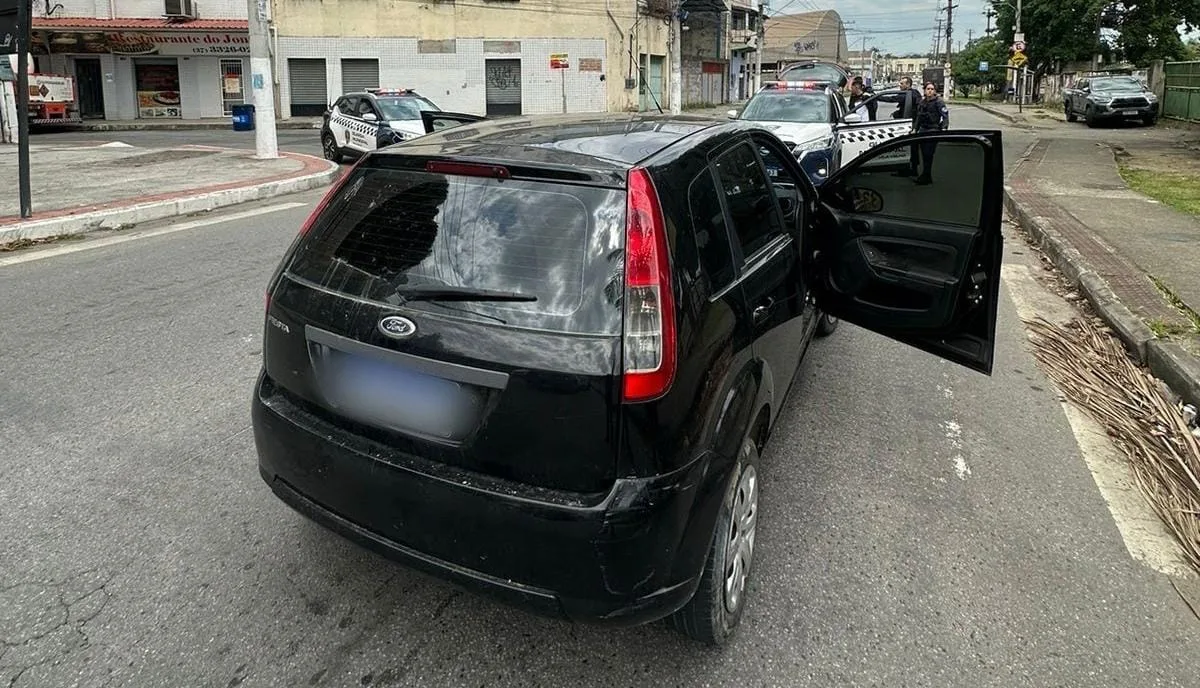 Guarda recupera carro roubado em menos de 24h após roubo em Vila Velha