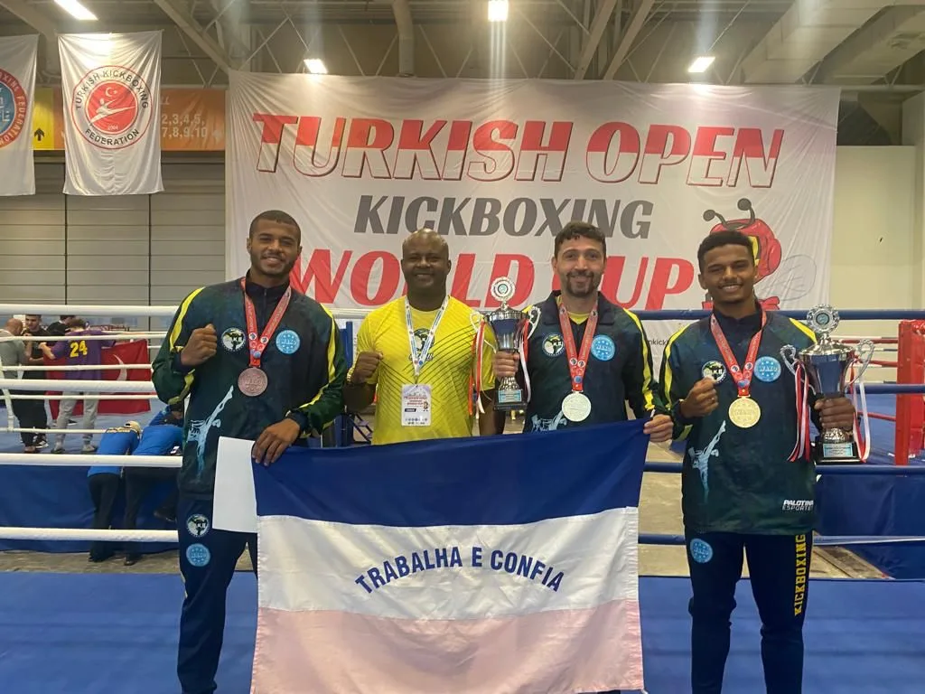 Capixabas se destacam e conquistam medalhas na Copa do Mundo de Kickboxing