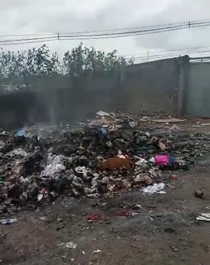 Galpão de material reciclável pega fogo em Cariacica e associação pede ajuda