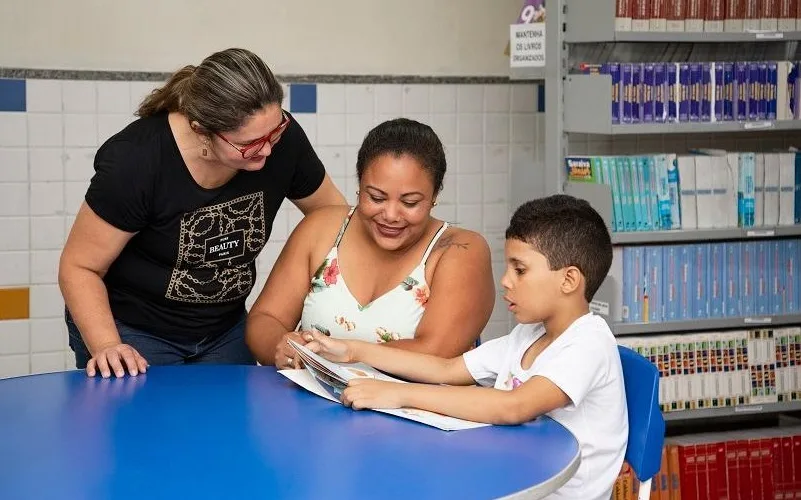 Inscrições abertas para seleção de professores na Serra com salários de até R$ 3,4 mil