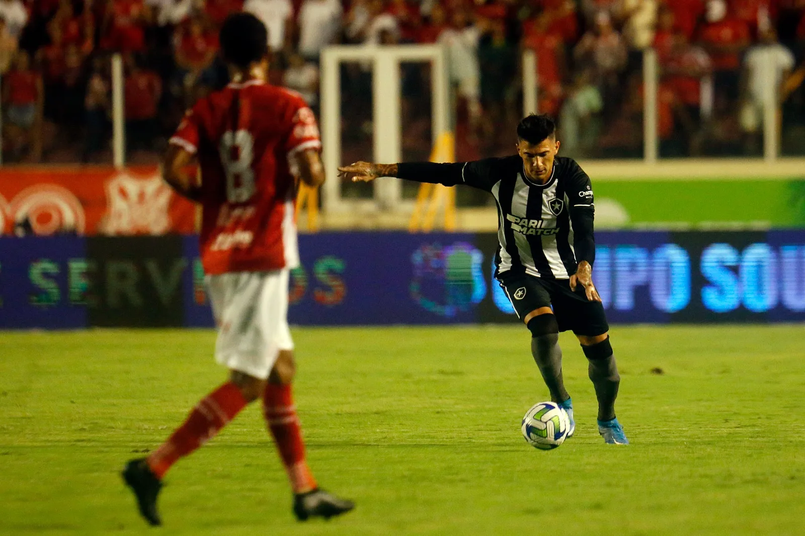 Com muita confusão, Botafogo empata com Sergipe no fim e avança na Copa do Brasil