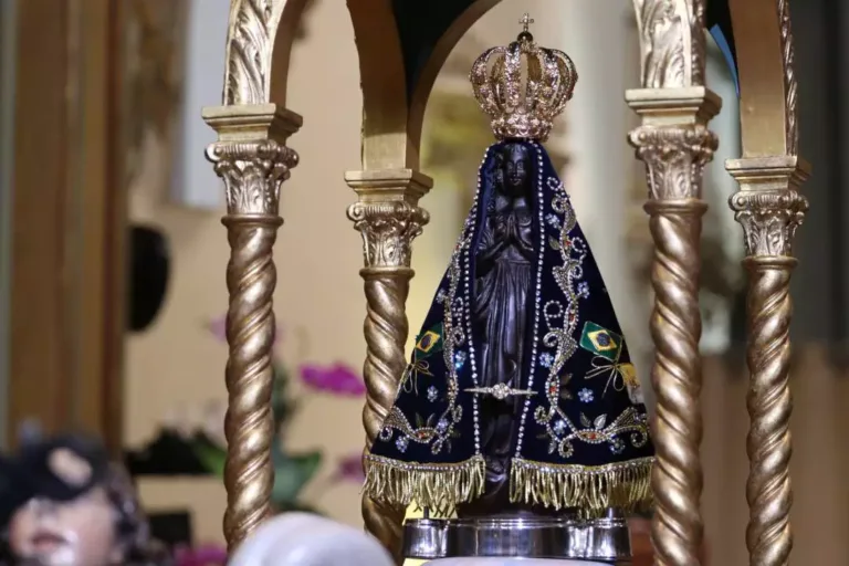 Dia de Nossa Senhora Aparecida: conheça a história e oração da padroeira do Brasil