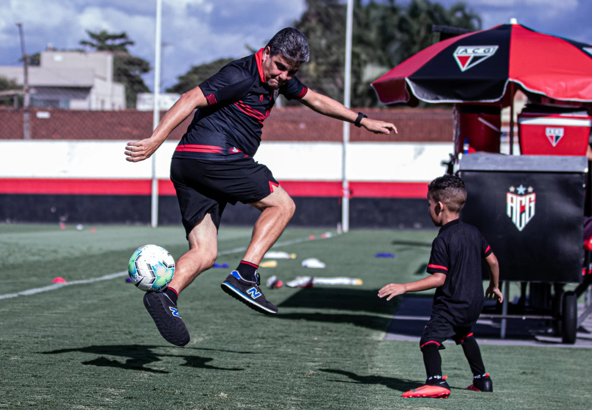 Vasco admite avaliar Marcelo Cabo e quer definir técnico na próxima semana