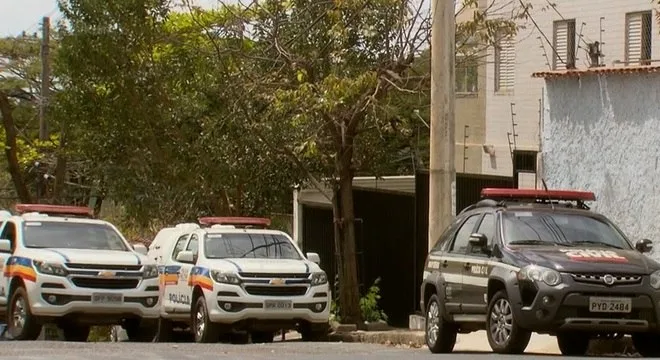 Delegado que cultivava pés de maconha dentro de casa é preso