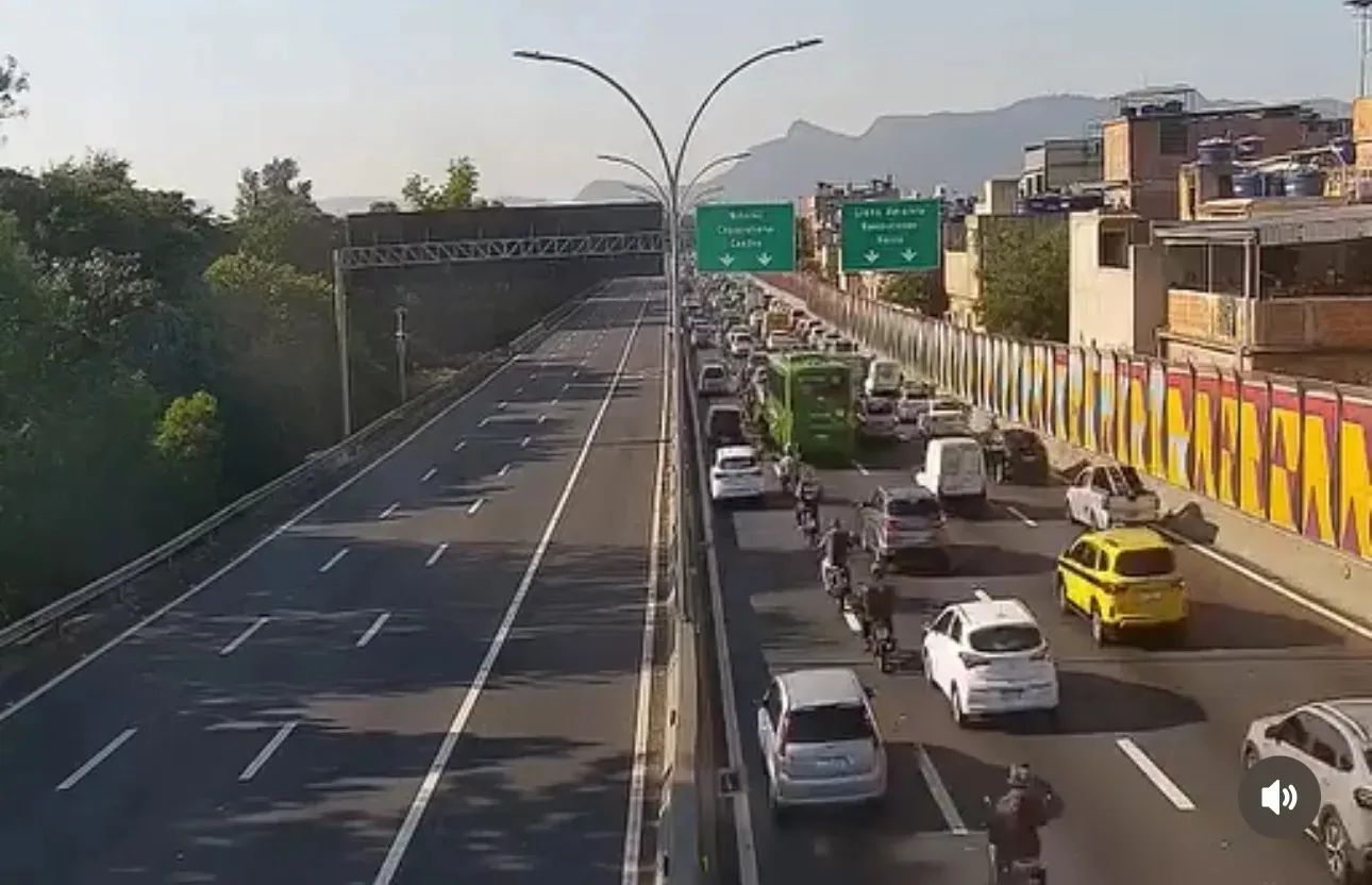 Linha Vermelha do RJ é fechada para transporte de órgão doado no ES