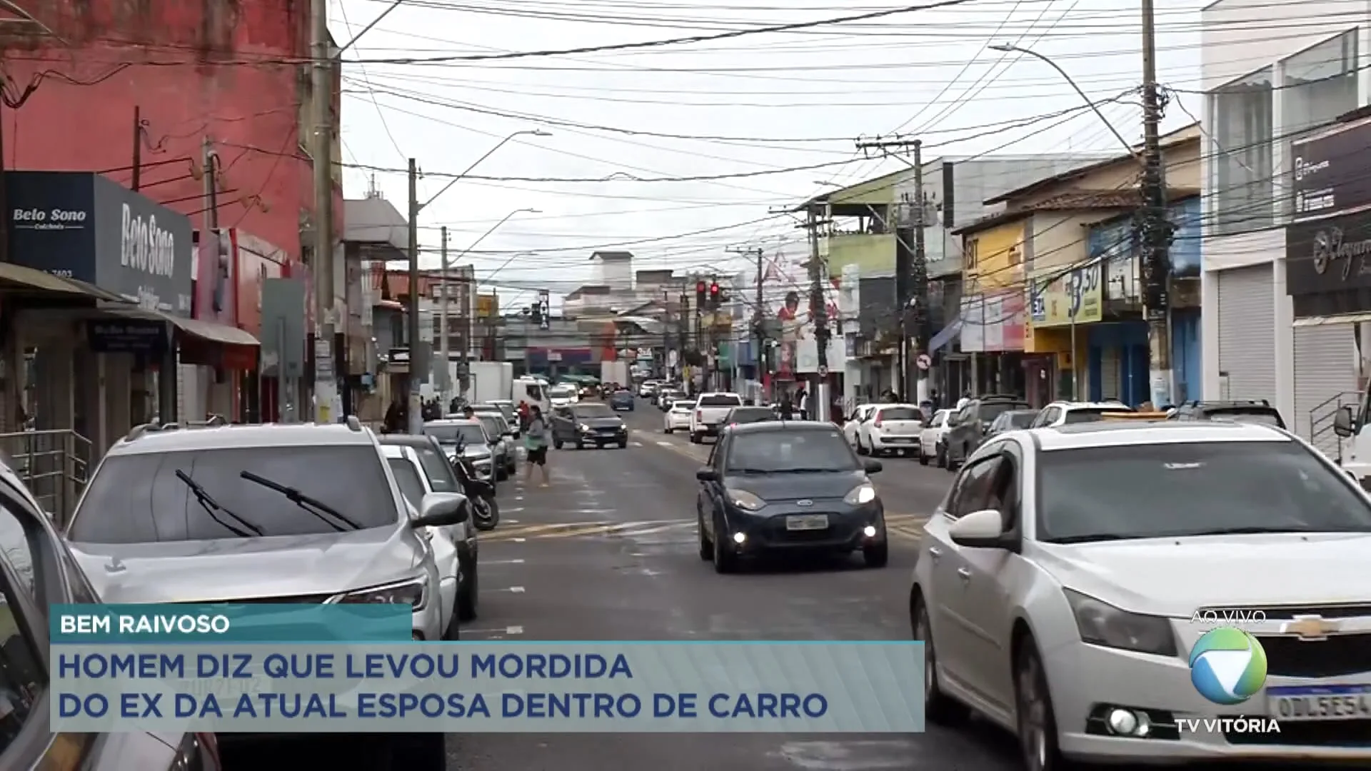 Homem diz que levou mordida do ex da companheira