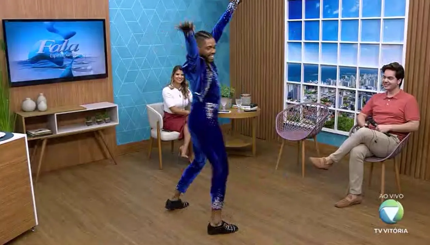 VÍDEO | Bailarino ensina a como sambar ao vivo na TV Vitória. Aprenda!