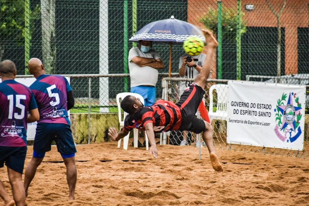 Ele voltou! 21º Estadual Banestes de Beach Soccer tem início neste sábado
