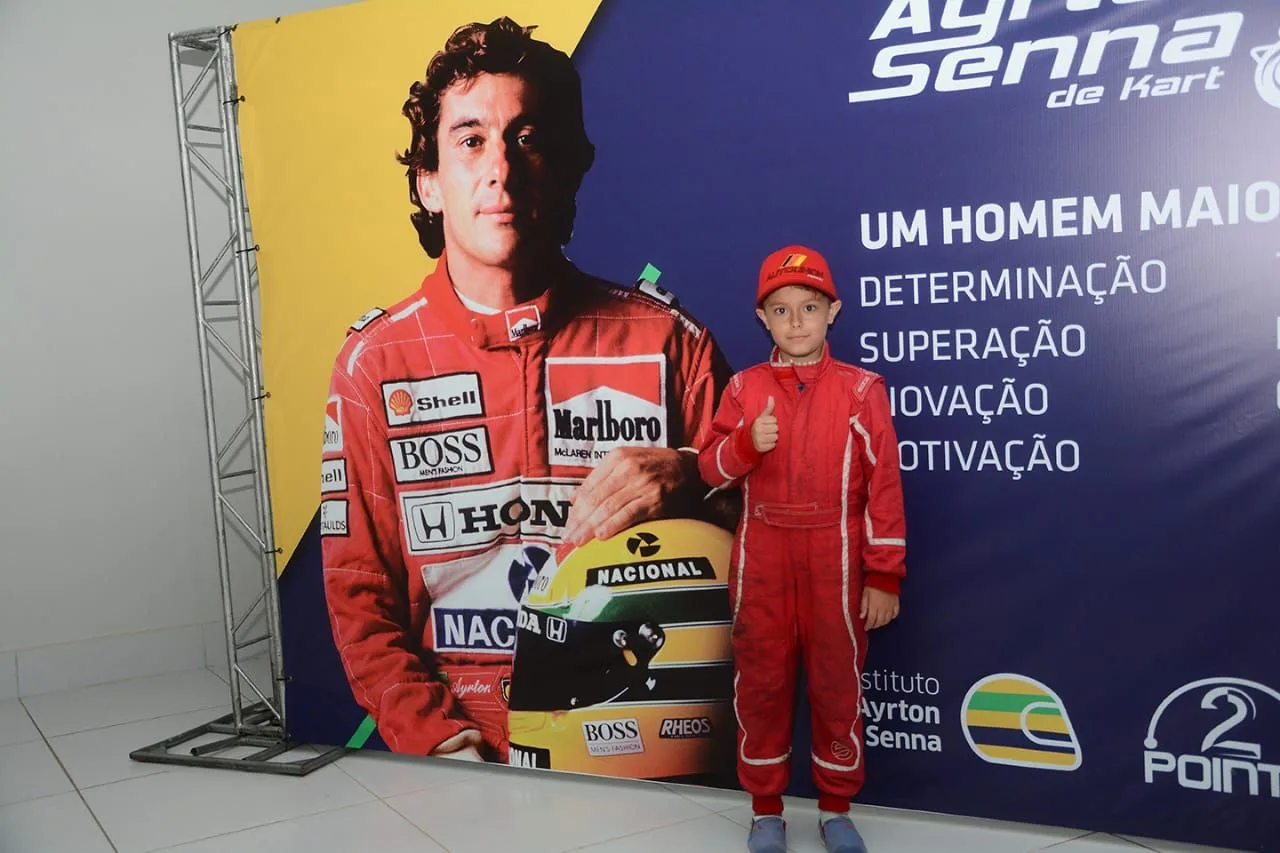 Fera do kart, capixaba de 10 anos se prepara para o Campeonato Brasileiro