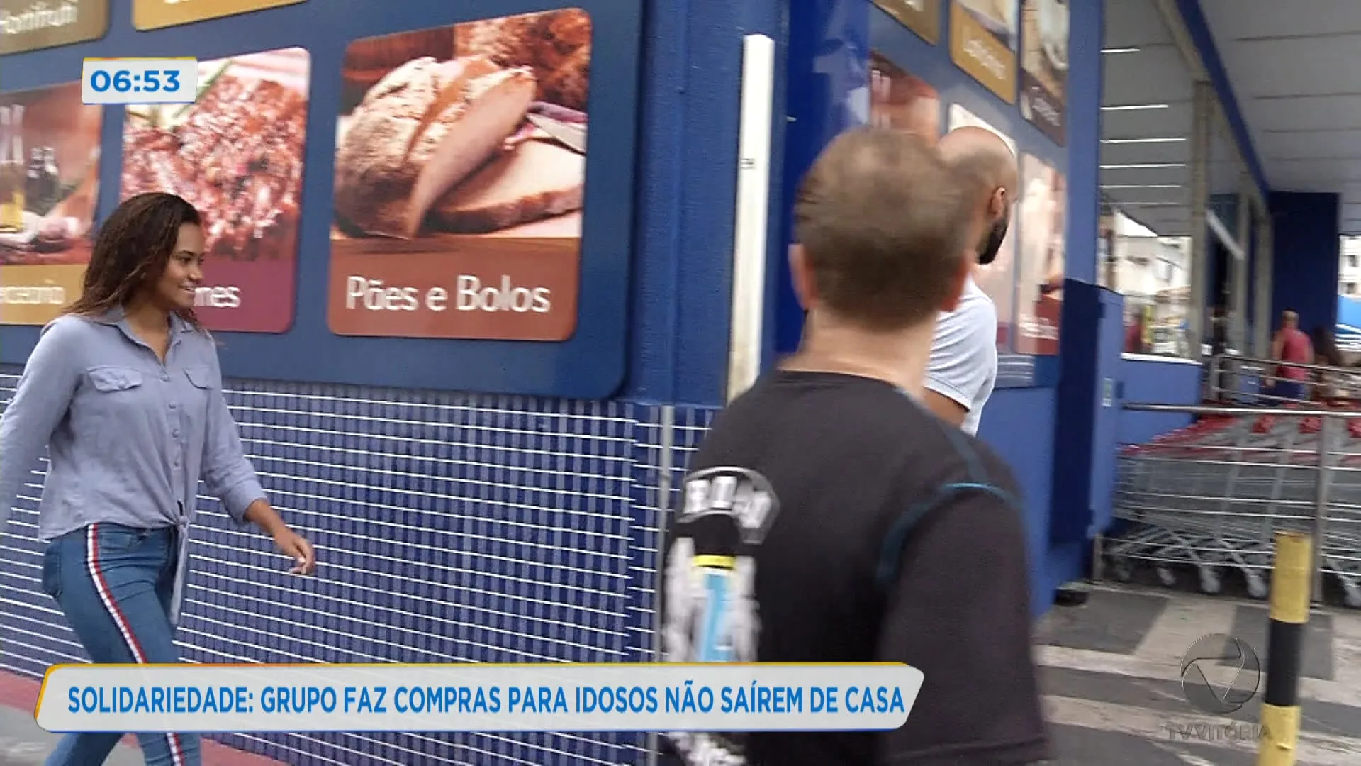 Grupo faz compras para idosos não saírem de casa