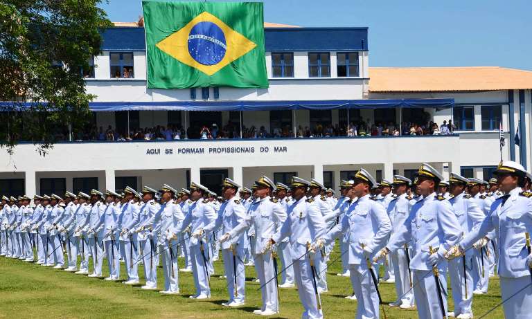 Marinha abre 400 vagas para oficiais temporários