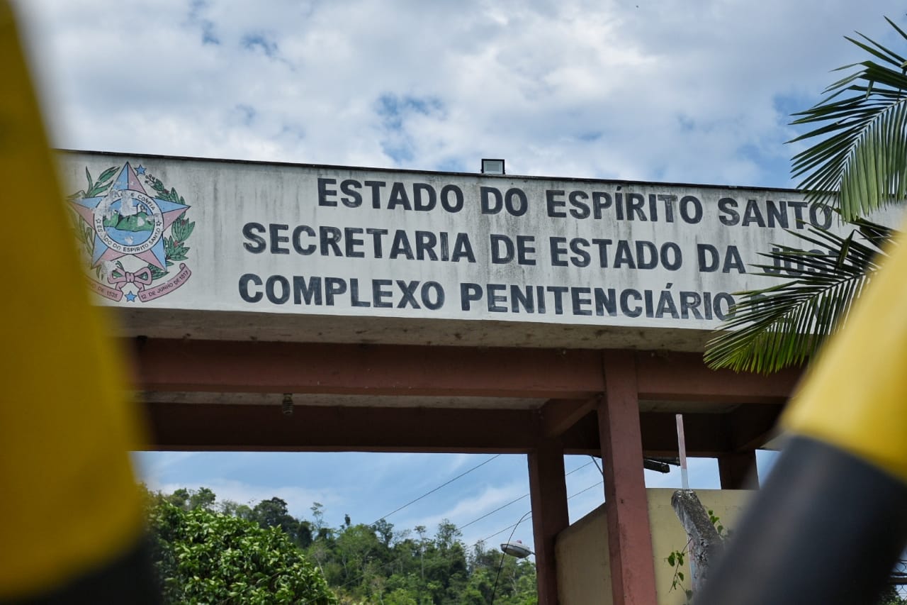 Detentos são mortos em cela do Complexo Penitenciário de Viana