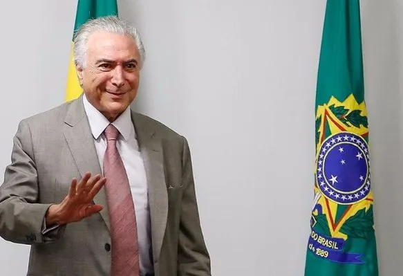 Pai de presidente do TST diz não querer constranger Temer