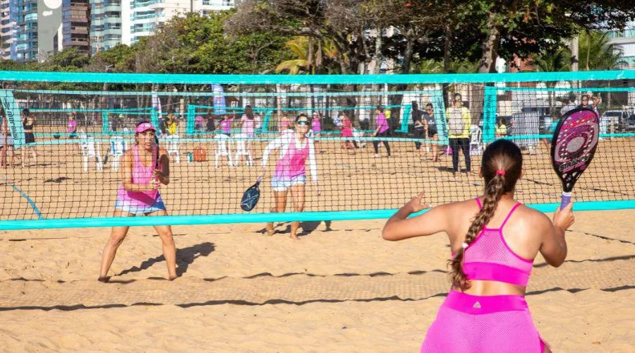 Beach tennis e corrida de rua agitam fim de semana em Vila Velha