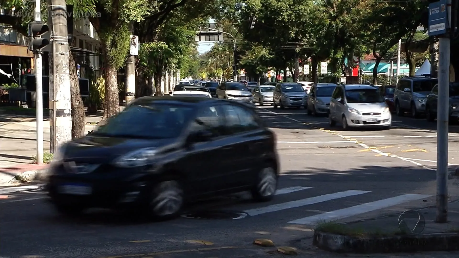 Sinalização na Capital deixada motoristas e pedestres confusos