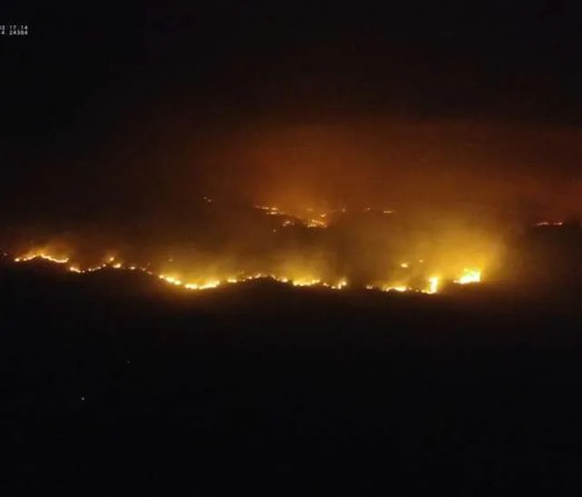 Incêndio de grandes proporções atinge a Chapada dos Veadeiros