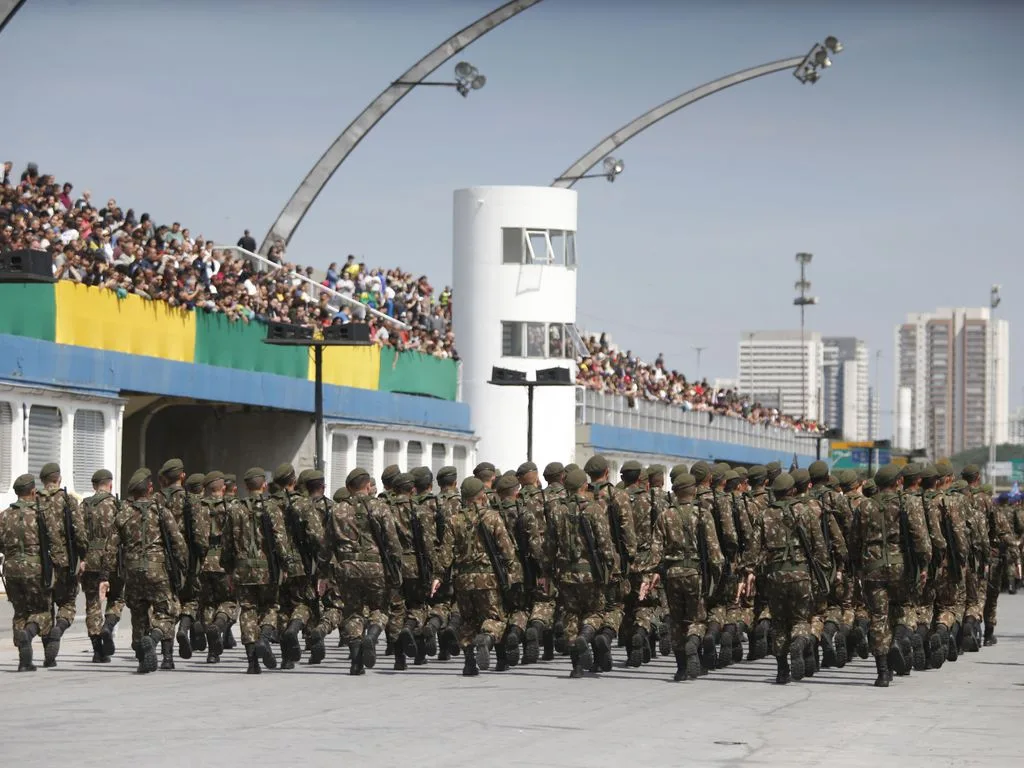 São Paulo SP 07/09/2023 – Desfile Cívico-Militar de 7 de Setembro, comemorativo aos 201 anos de Independência do Brasil, na cidade de São Paulo, no Sambódromo do Anhembi. .Foto Paulo Pinto/Agencia Brasil