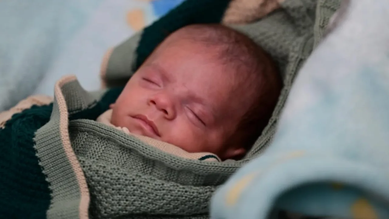 VÍDEO | Gêmeos de Colatina: Henry é o primeiro bebê a ir para casa