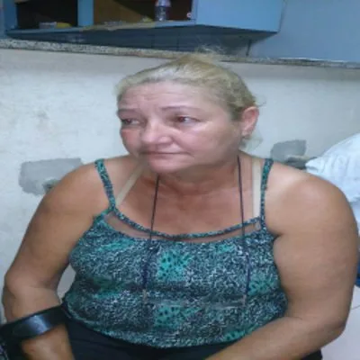 Mulher é presa em velório suspeita de mandar matar o próprio marido em Colatina